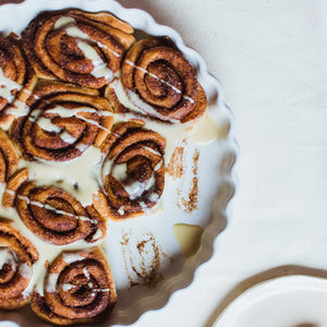 Vegan Maple Cream Cinnamon Rolls